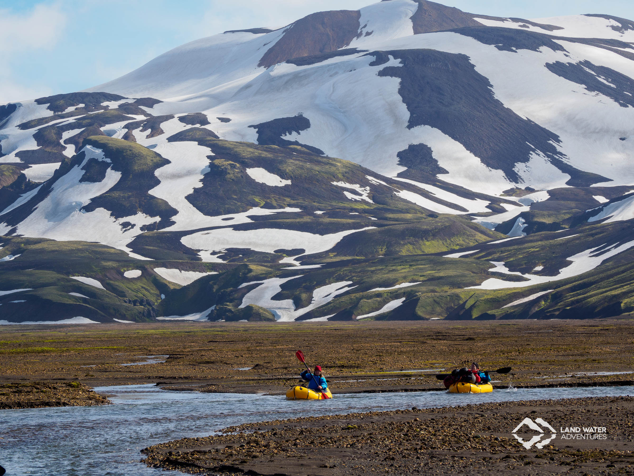 Packrafting Island © Land Water Adventures